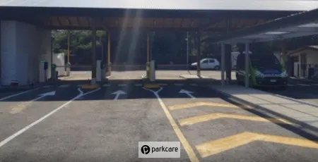 Parcheggio P6 Smart Aeroporto Malpensa foto 2