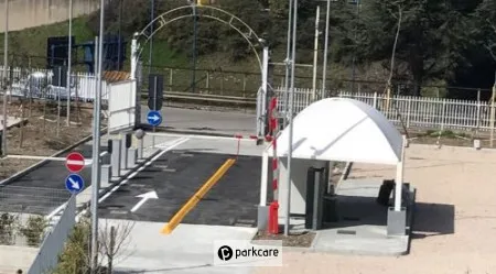 Capodichino Parking Napoli foto 2